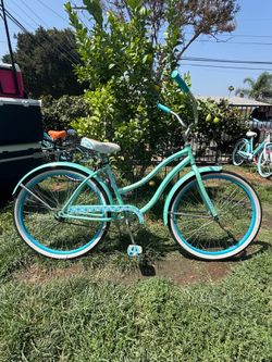 26 INCH HUFFY BEACHCRUISER