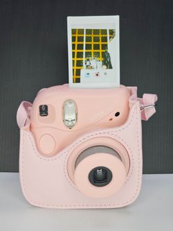 Fujifilm Instax Mini 7+ Instant Camera Pink