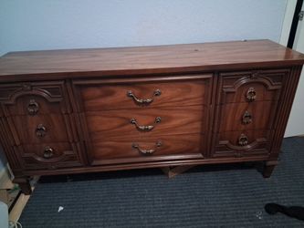 Solid wood dresser