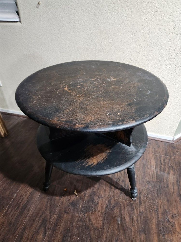 Wooden Circular End Table / Plant Stand