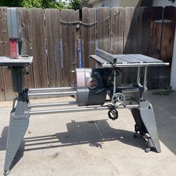LATE SHOPSMITH WOODWORKING  MULTITOOL. BIG TABLE SAW AND BAND SAW I HAVE VIDEOS AND YOU CAN TRY IT TOO $500 OBO 