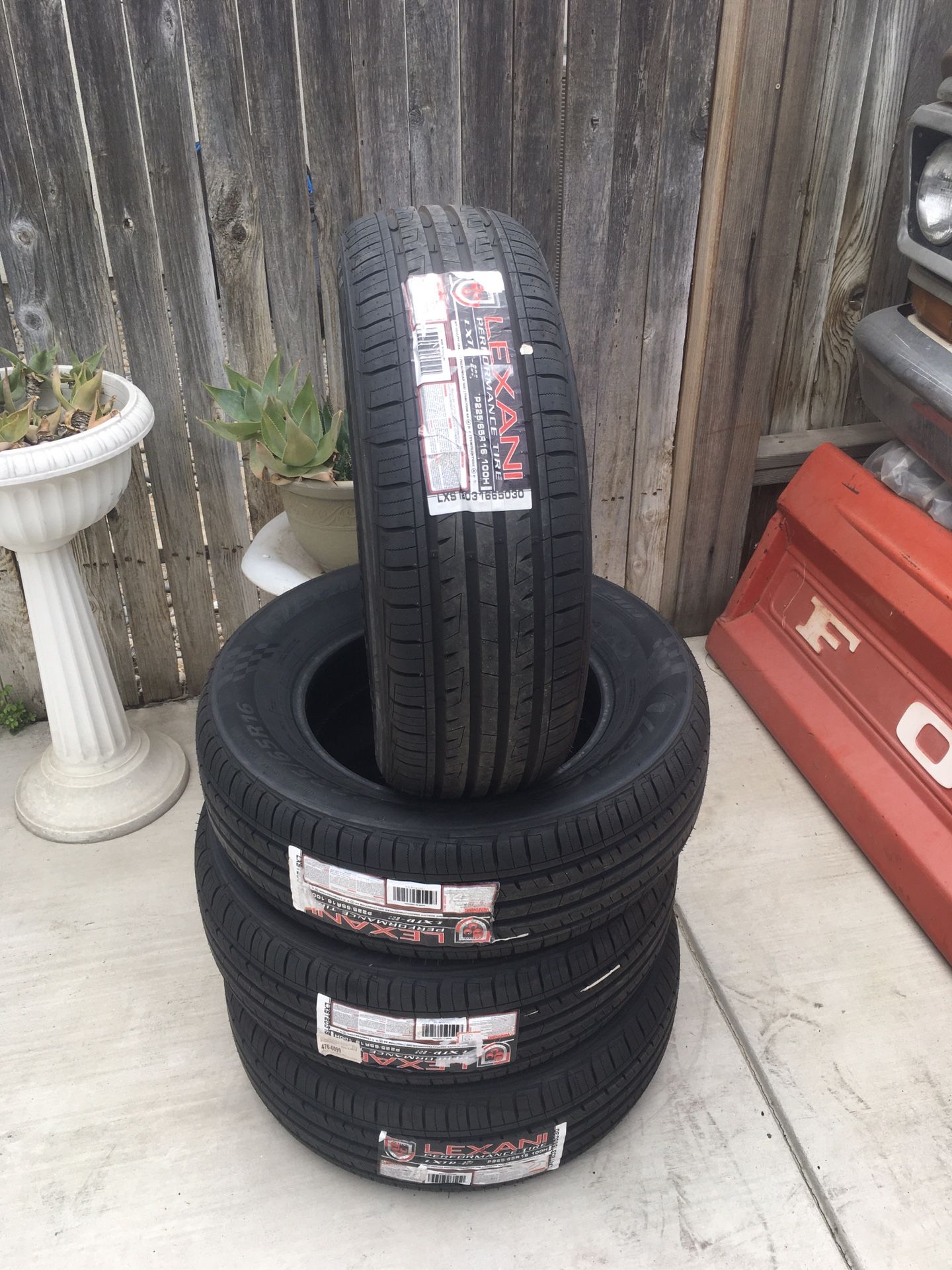 225/65 R16 Lexani Tires Set Of 4 New