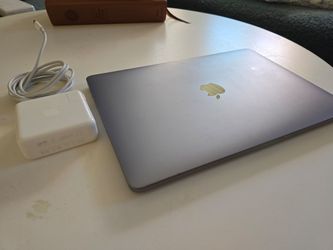 2022 MacBook Pro A2338,M2 ,8Gb,256Gb,13” LCD, AC Charger, Good Condition,Space Grey Color,Office 2022,Warranty,Tahoe MAC OS for Promo Day