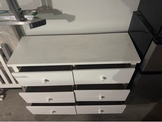 White 6 Drawer Dresser