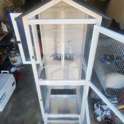 Outdoor/indoor Bird Cage