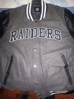 Never Worn. Make An Offer.