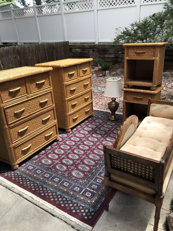 Vintage bamboo bedroom set for Sale in Colorado Springs