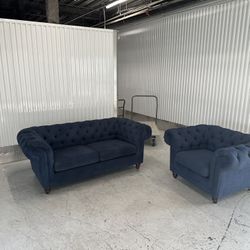 Nice Comfy Blueberry Sofa Set