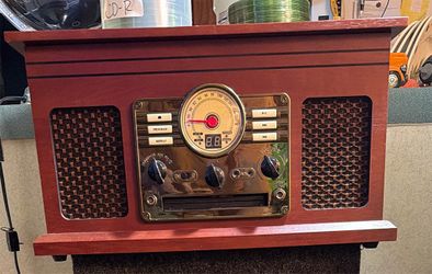 Turntable Cassette CD Stereo all in one