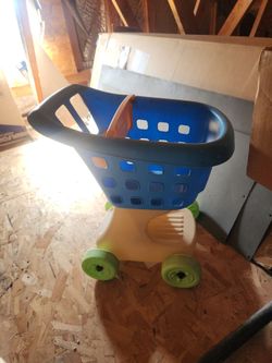Step 2 Lil tikes plastic play shopping cart