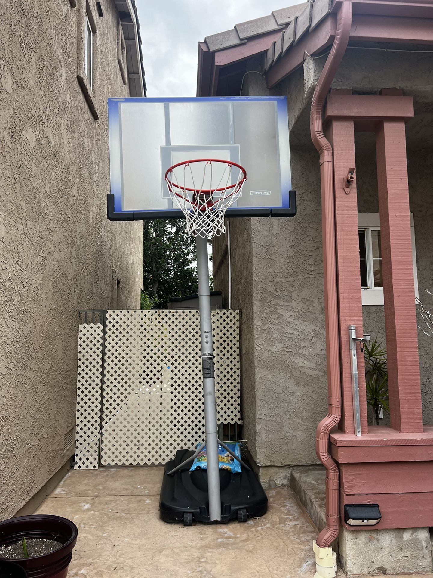 Basketball Hoop