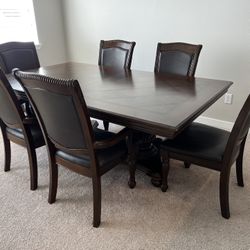 Dining Table Set