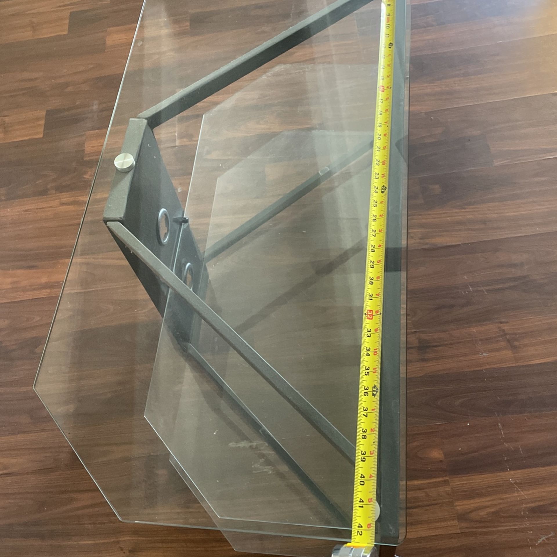 GLASS TV STAND