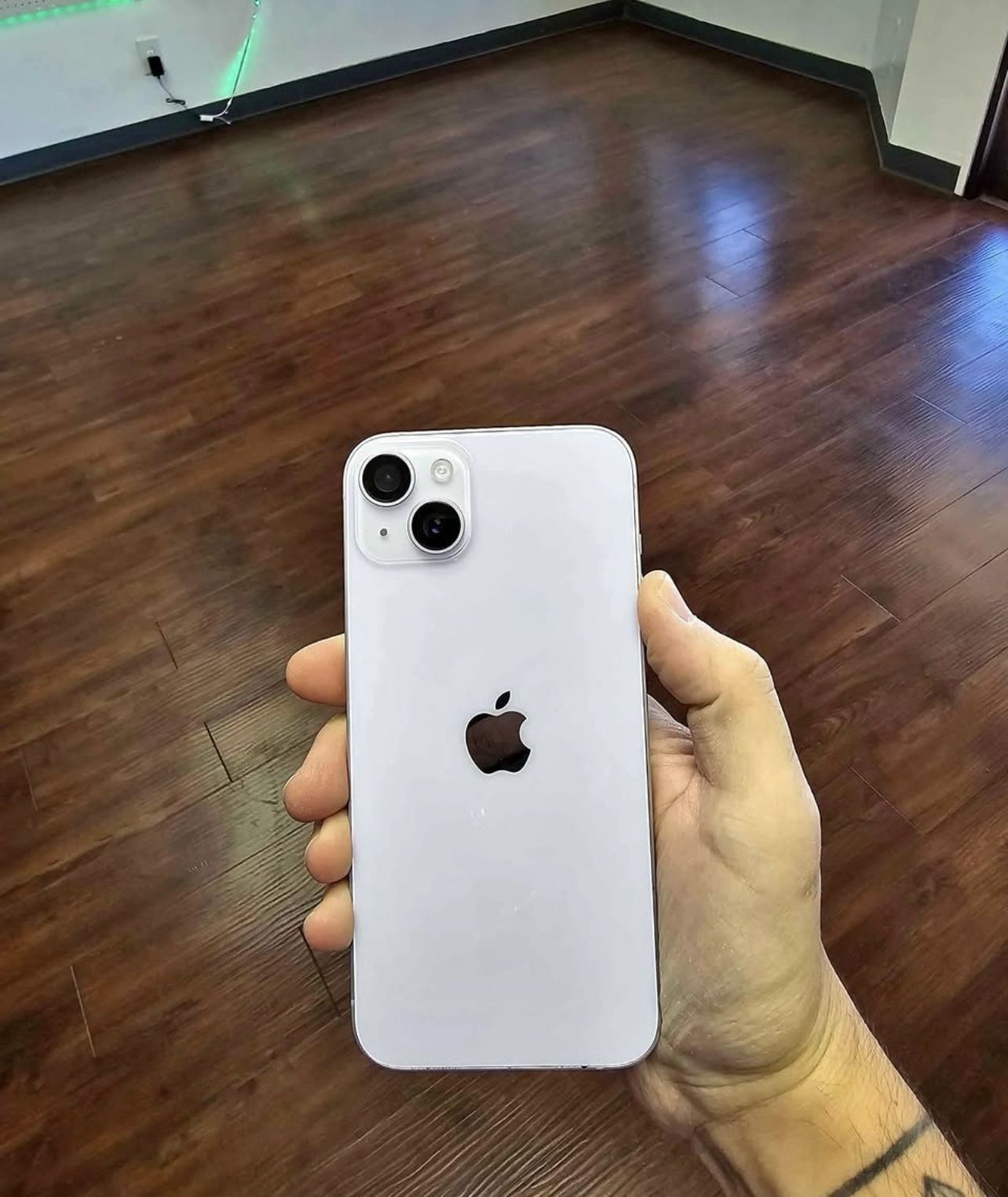 IPhone 14 128GB CARRIER UNLOCKED