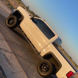 2018 Chevy Silverado LT