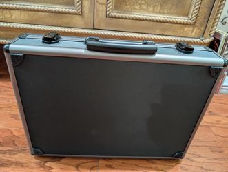 Metal Canguard Brief Case