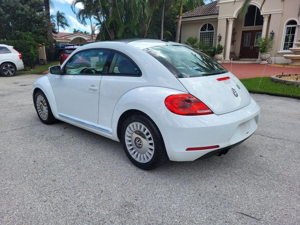 2015 Volkswagen Beetle