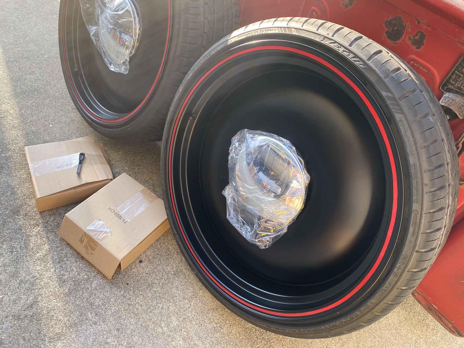 COYS C-33 wheels with tires (only 2)