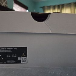 Jordan Retro 4 Pizza 