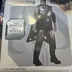 New Star Wars Mandalorian Costume Size 8-10