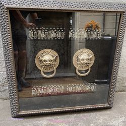 Awesome, Shadowbox Lions Door Grand, Beautiful Wallet