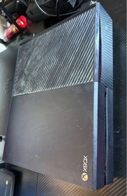 Xbox One console