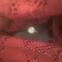 5 Ct  Monnisanite Solid Brilliant Cut ! Set In Crown Setting ! Size 8