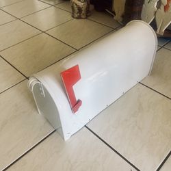 New Mailbox, Wet Vac