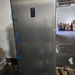 Freezer Vertical De 14 Pies Cubicos 