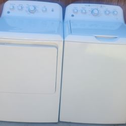 GE Washer And Gas Dryer Set Large Capacity 