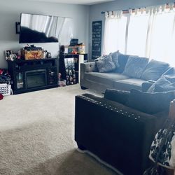 Cindy Crawford Sidney Collection Oversized  Couch And Love Seat 