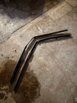 Oldsmobile cutlass g body weather strip rails ￼