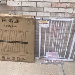 29-40” pressure mounted gate 