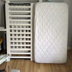 Crib & Mattress 