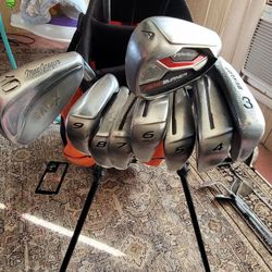 Taylormade Golf Set And Bag