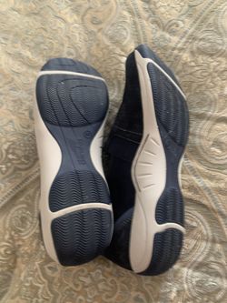Standing and waking Shoes size 39