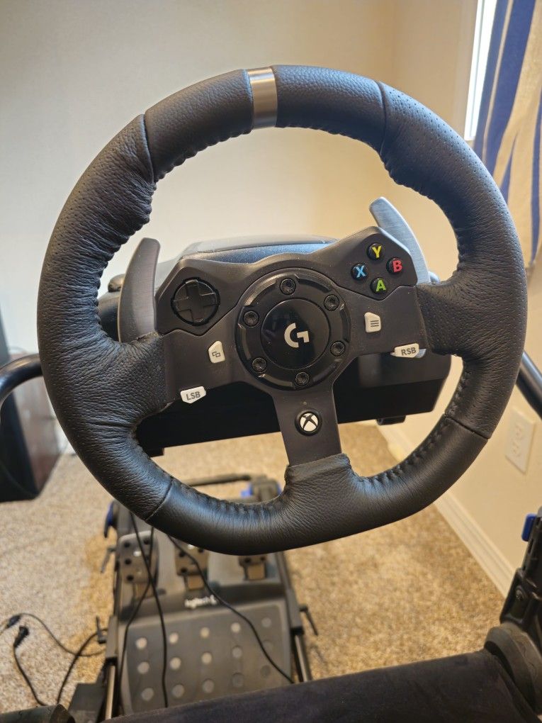 Racing Wheel And Pedals (Xbox)