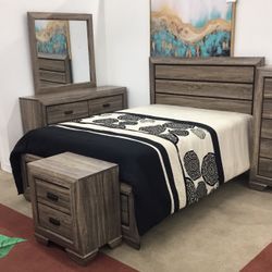 Six piece queen bedroom set