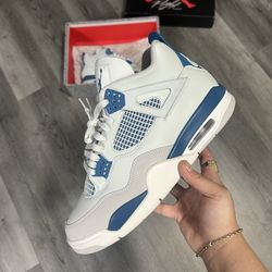 Jordan 4 Retro Military Blue
