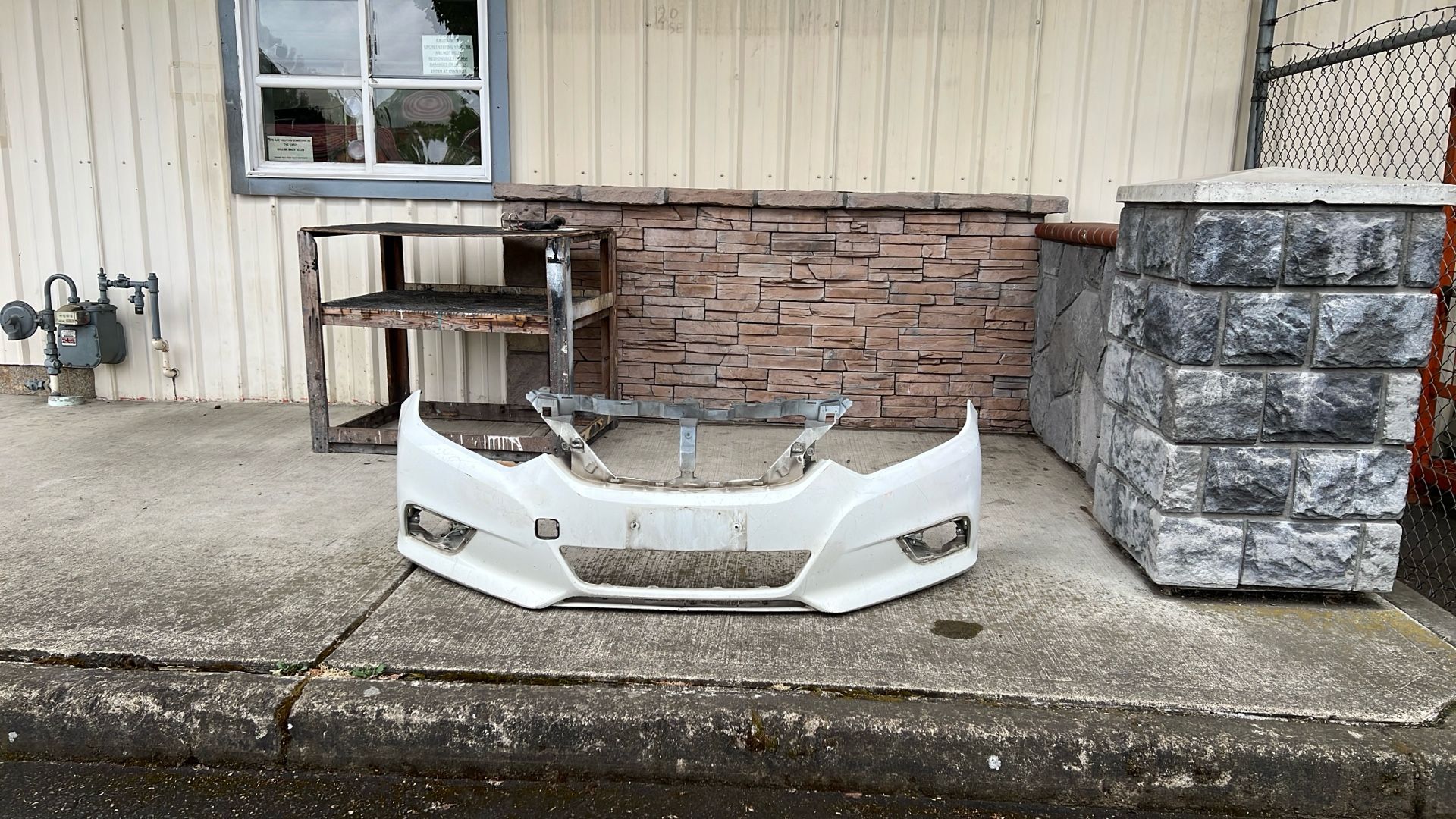 2016 To 2018 Nissan Altima Front Bumper #B722 NI1000 311 