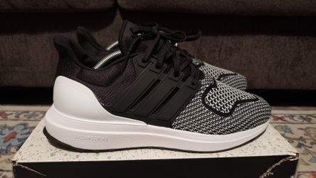 Adidas DNA Ultra