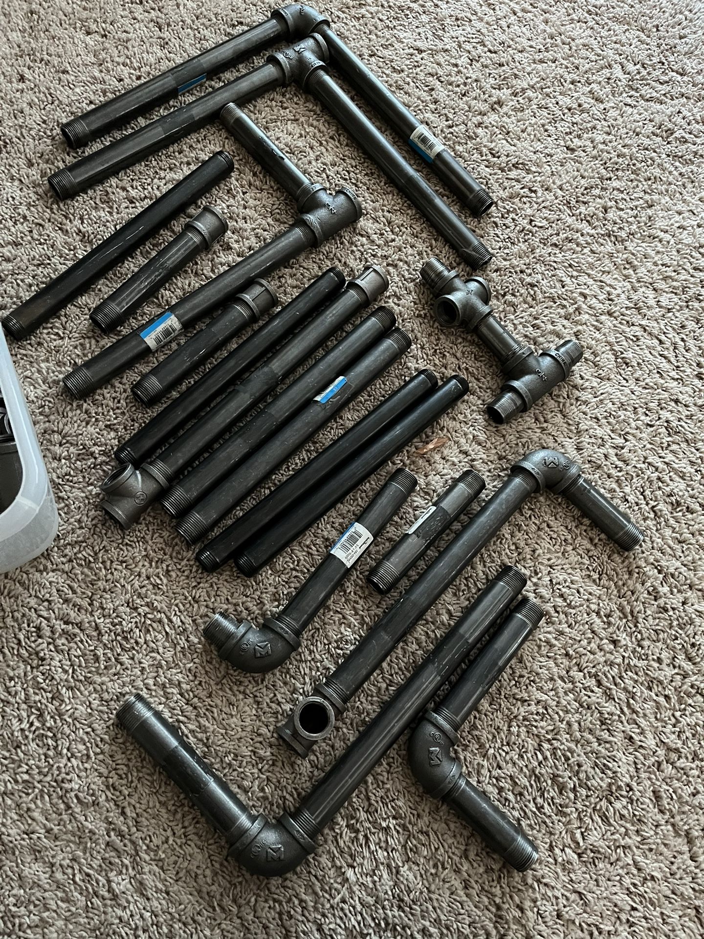 3/4” Black Pipe Assorted Pieces for Sale in Seattle, WA OfferUp