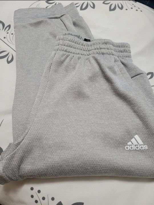 Adidas Sweatpant