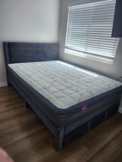 Complete Queen Bedset