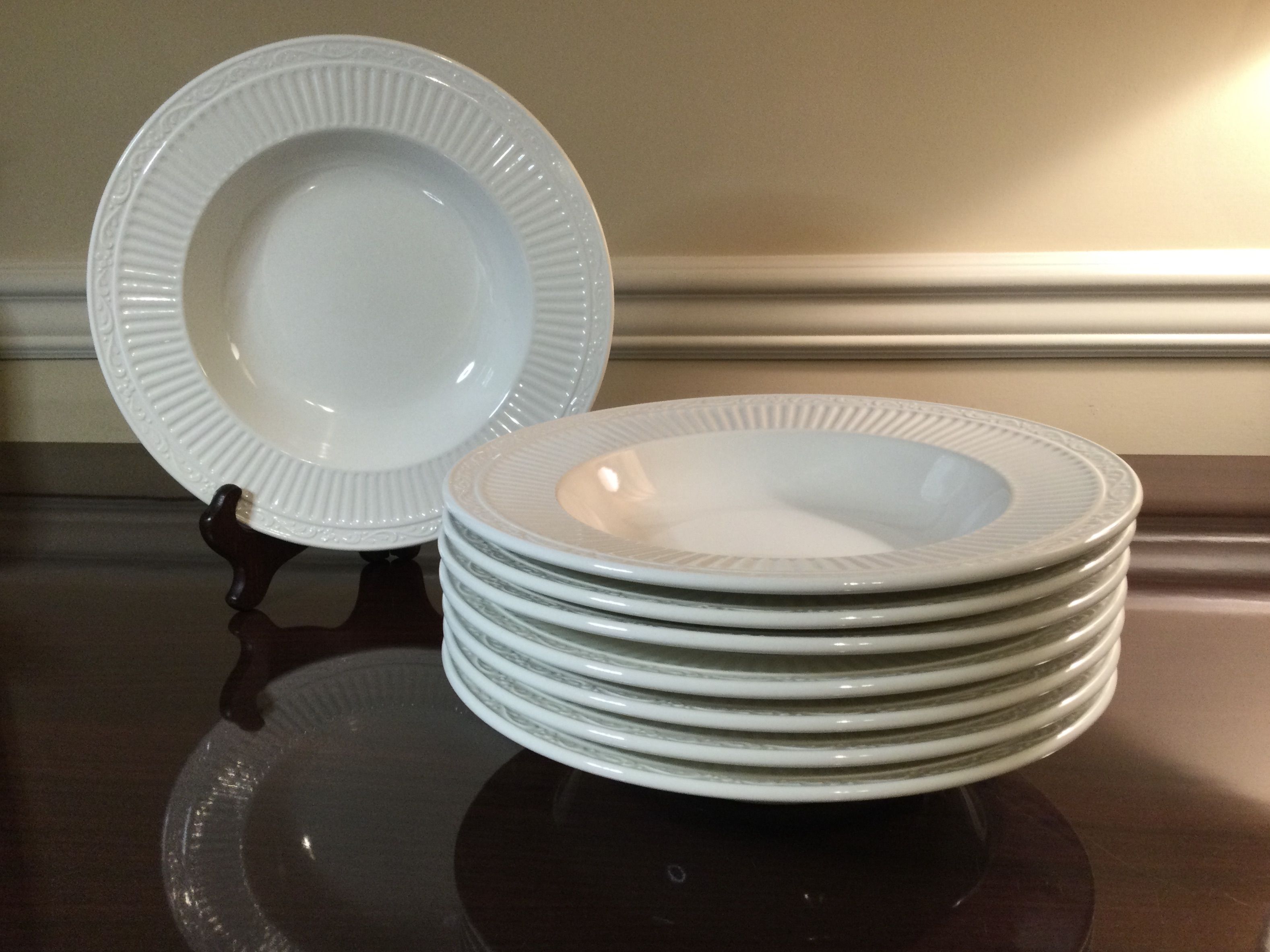 Set of 8 Ivory Mikasa Italian Countryside Rimmed Soup/Pasta Bowls Dishes Unused