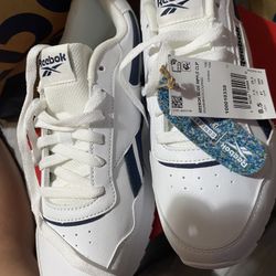 Reebok Size 8.5 Nuevo 