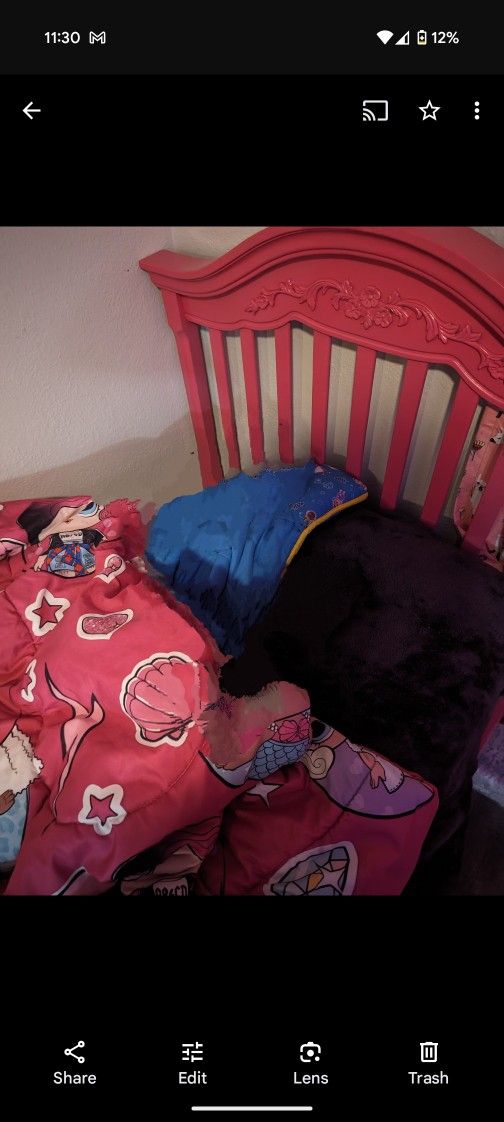 Matching Crib & Twin Bed Set – Great Deal!