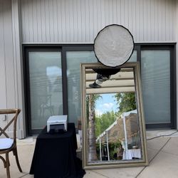 Mirror Photo Booth 