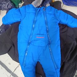 3 to 6 months warm snow suit