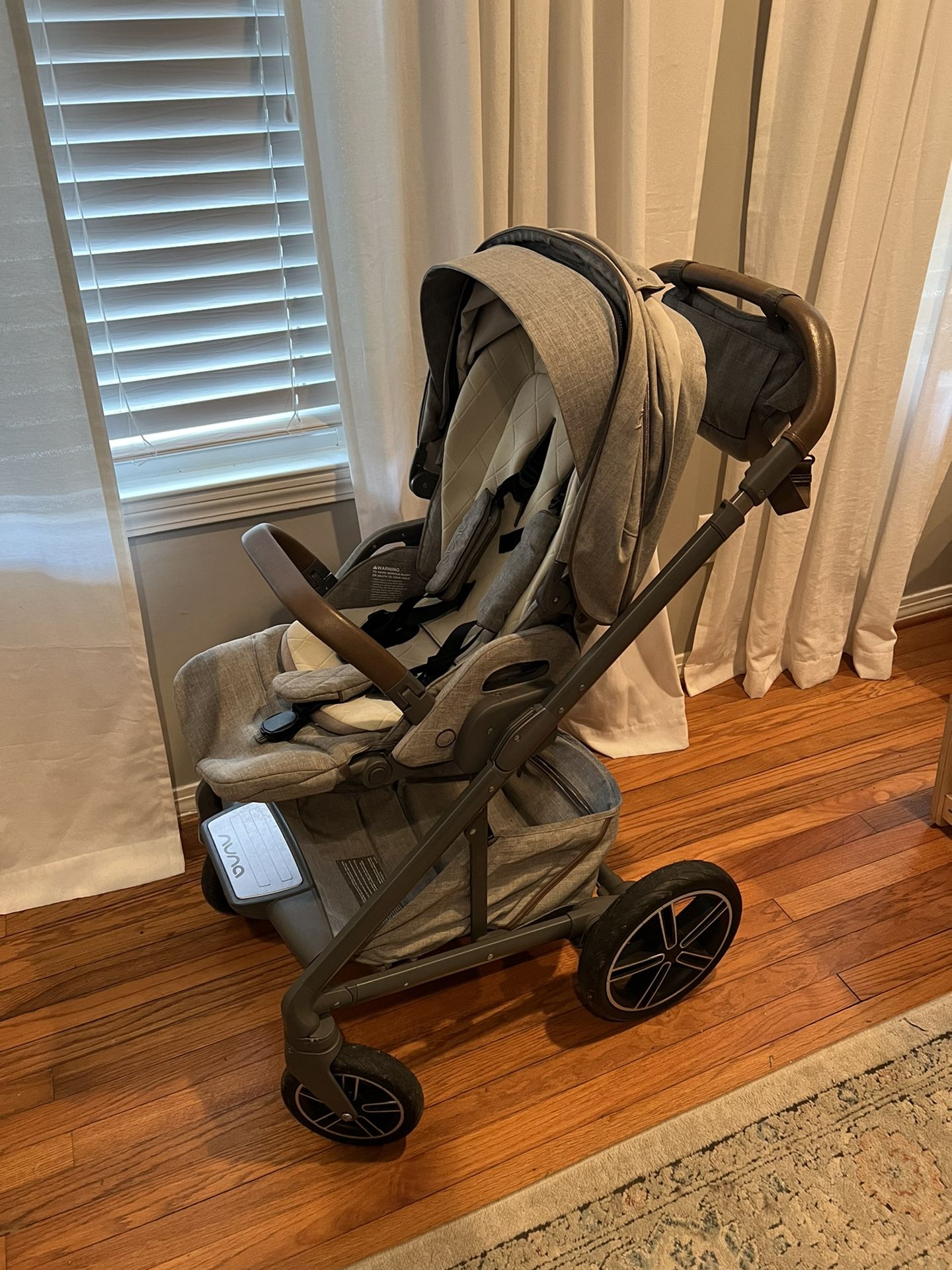 Nuna Mixx Next Stroller And Bassinet